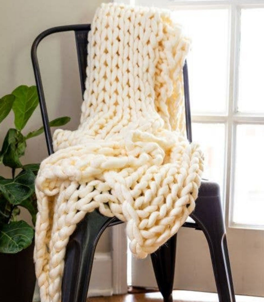 Cream/Ivory Chunky Knit Throw