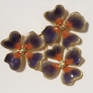 NWOT Triple Flower Liz Claiborne Pin Brooch - Sparkle by Melanie Boutique