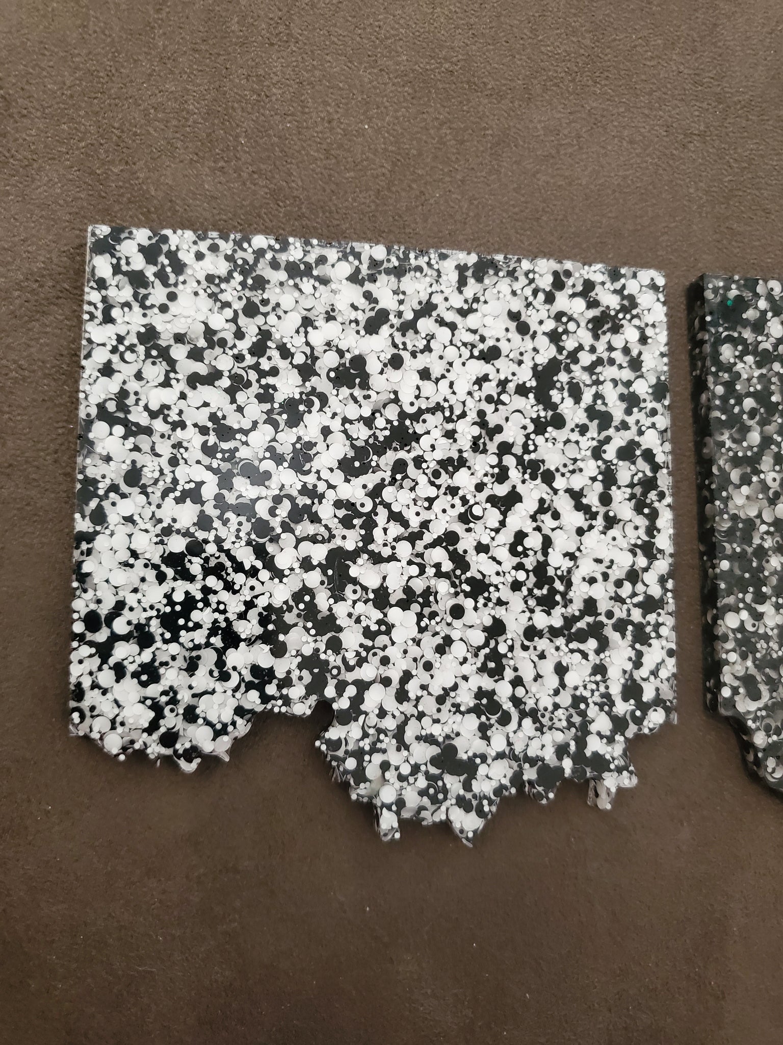 Handmade Resin Speckled Black/White 2pack Coasters