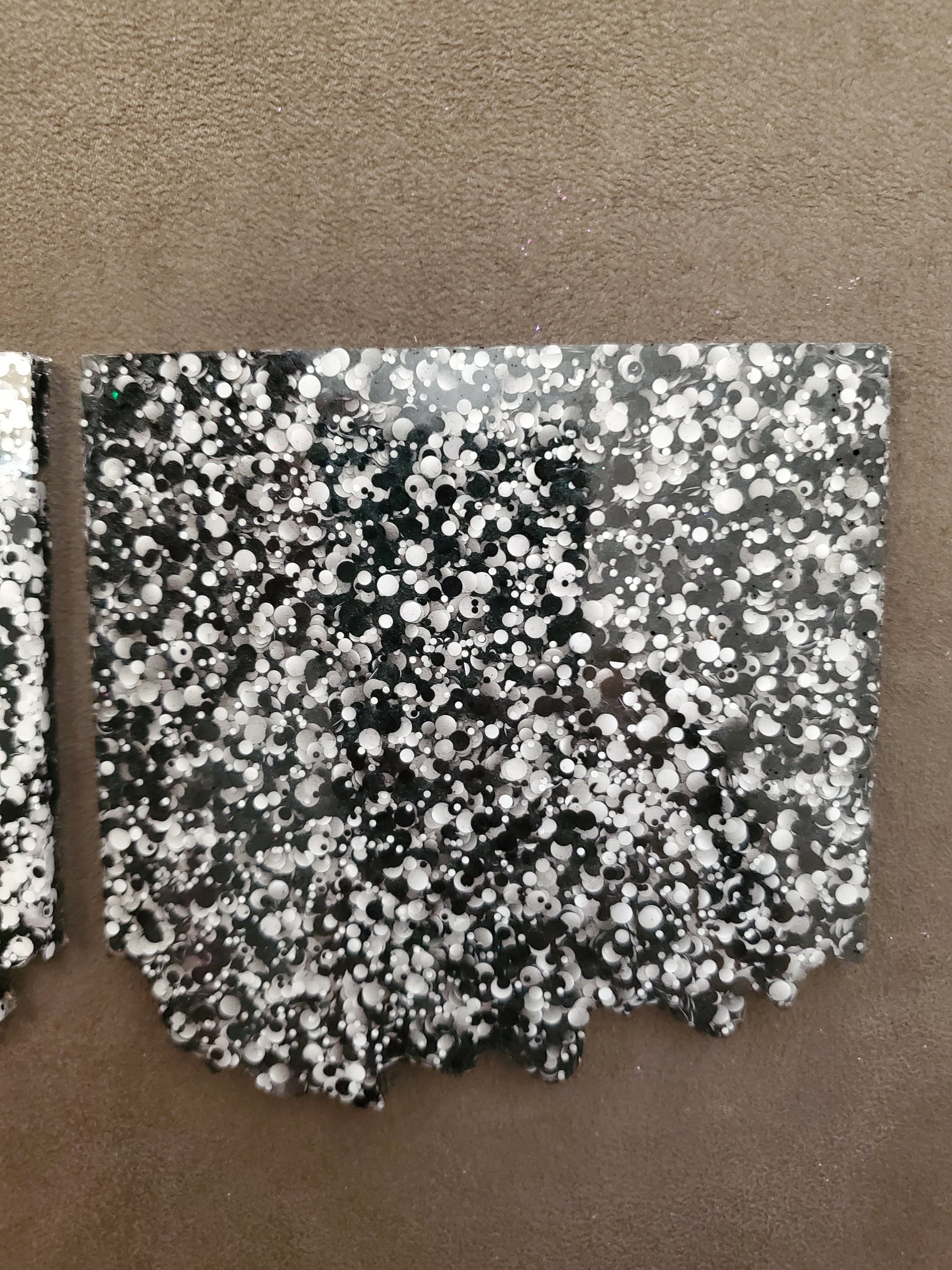 Handmade Resin Speckled Black/White 2pack Coasters