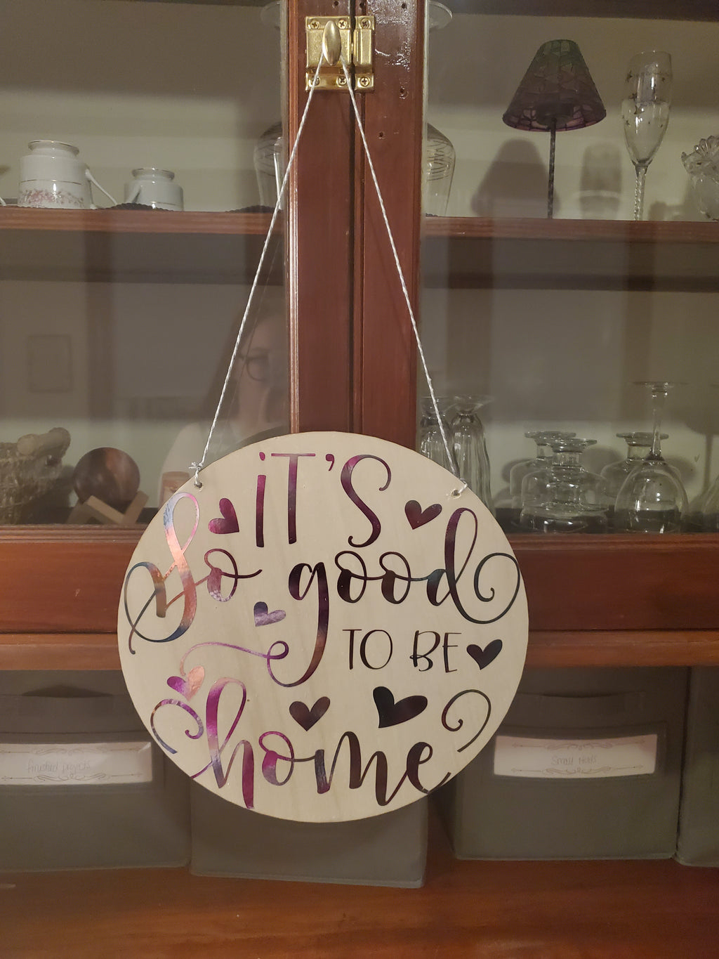 Handmade 12 inch round metallic sign "It's Good to be Home"