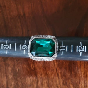 Sparkling CZ Emerald Silver Chunky Ring Sz 10
